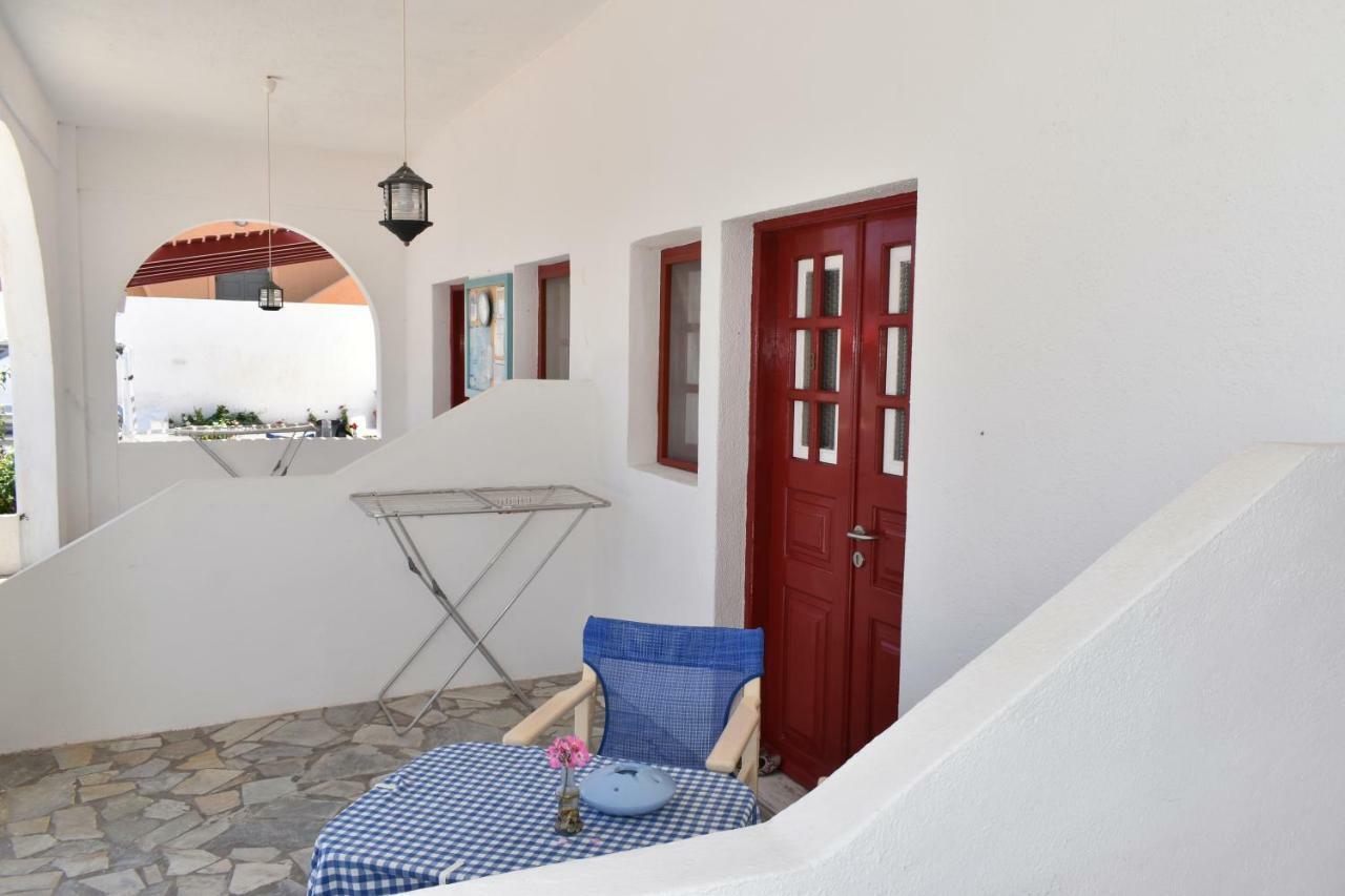 Ostria Beach Studios Perissa  Exterior foto